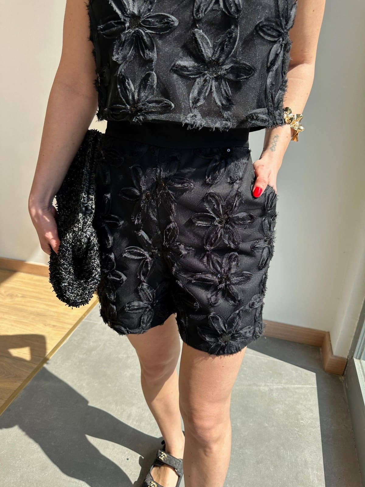 Conjunto Blusa e Short Fleur Noire