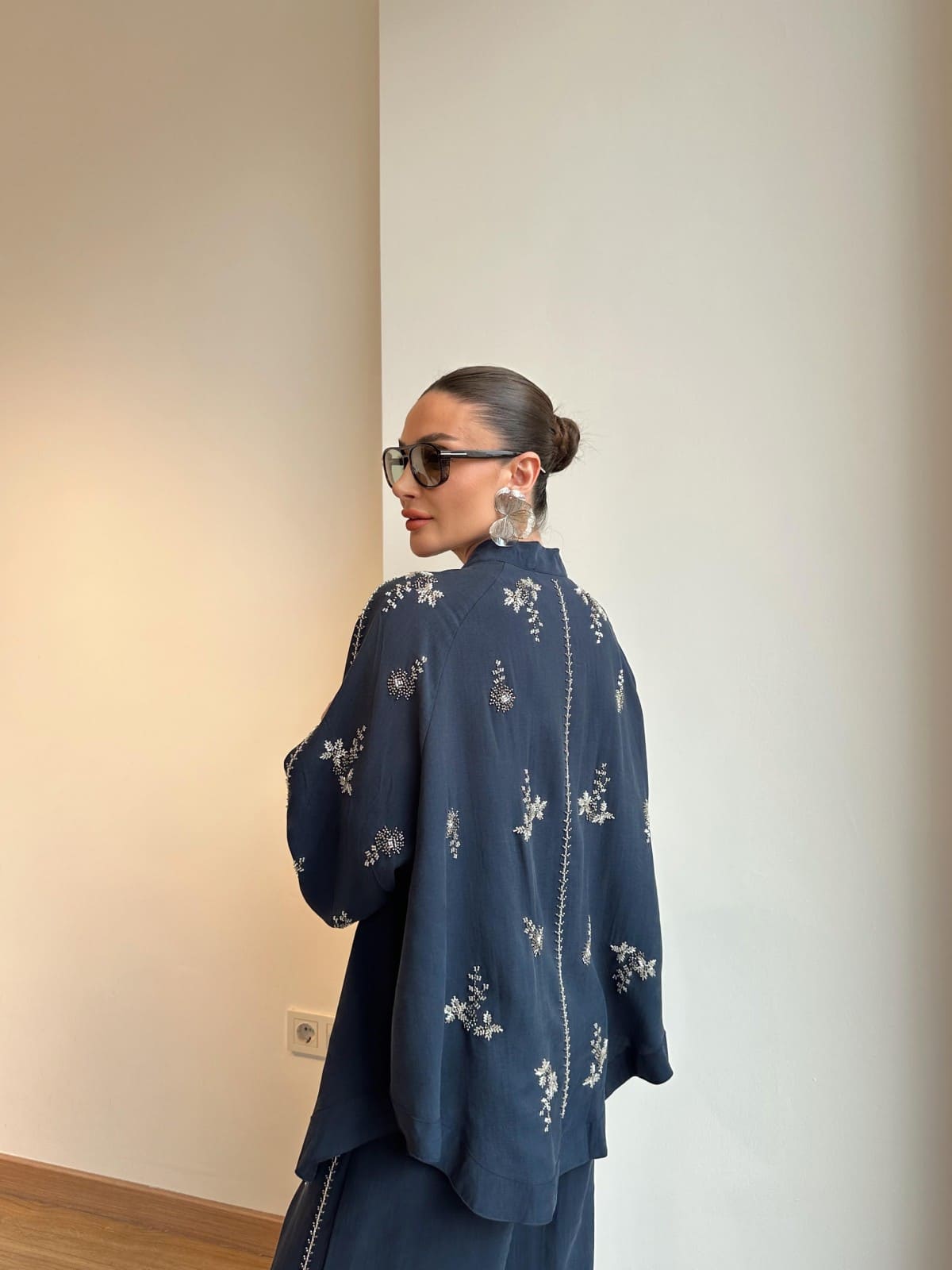 Conjunto Calça e Camisa Aurora Bordada